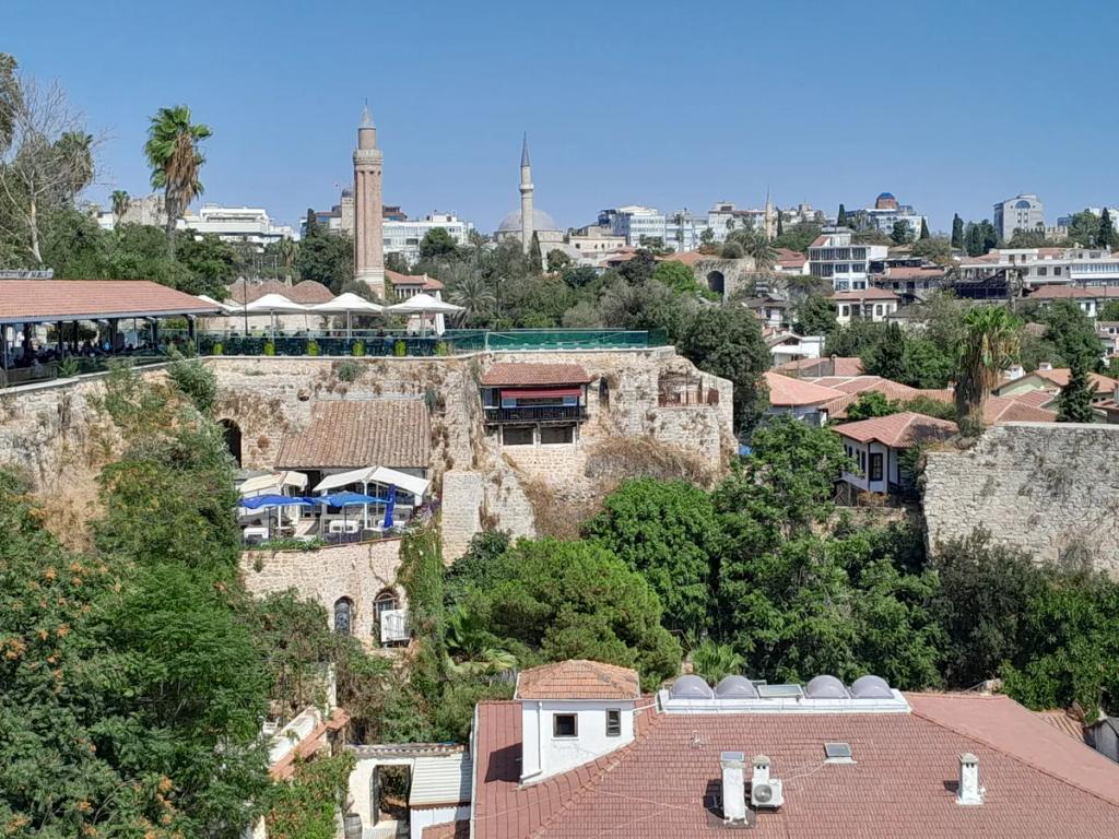 eSIM Antalya - Buy prepaid travel data for Antalya, Türkiye
