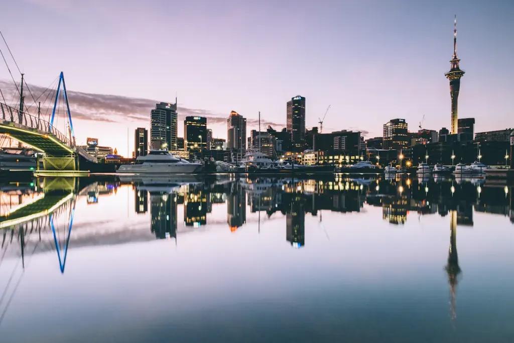 eSIM Auckland - Buy prepaid travel data for Auckland, New Zealand