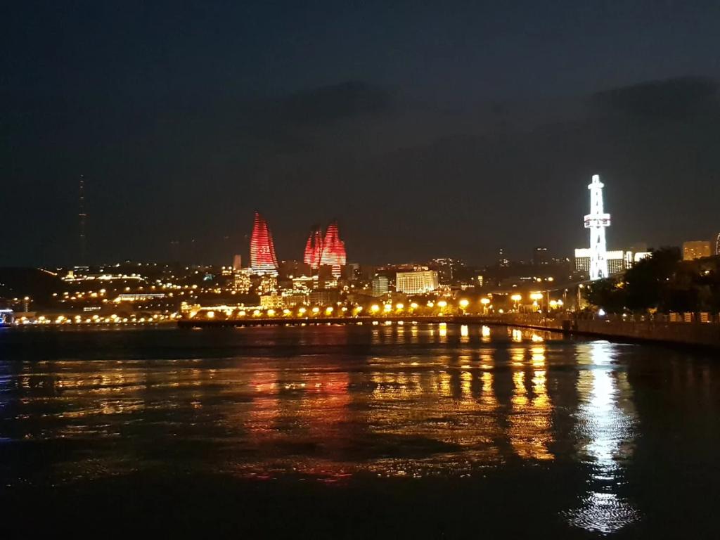 eSIM Baku - Buy prepaid travel data for Baku, Azerbaijan