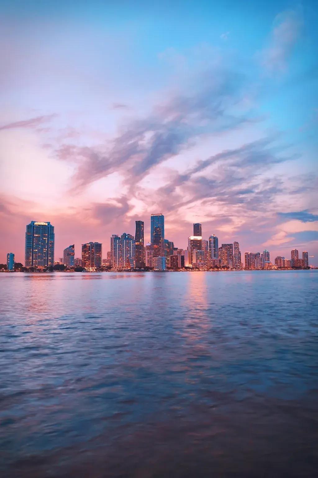 eSIM Florida - Buy prepaid travel data for Florida, United States