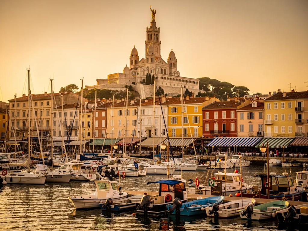 eSIM Marseille - Buy prepaid travel data for Marseille, France