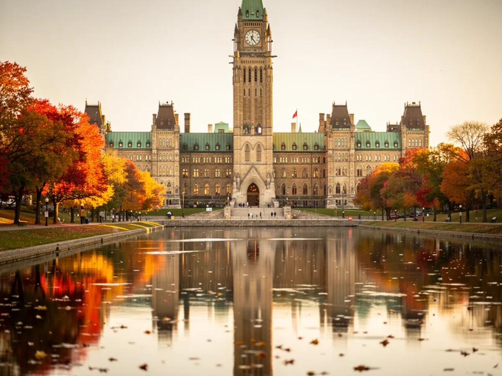 eSIM Ottawa - Buy prepaid travel data for Ottawa, Canada