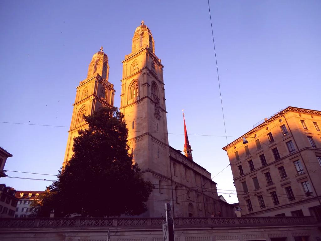 eSIM Zurich - Buy prepaid travel data for Zurich, Switzerland