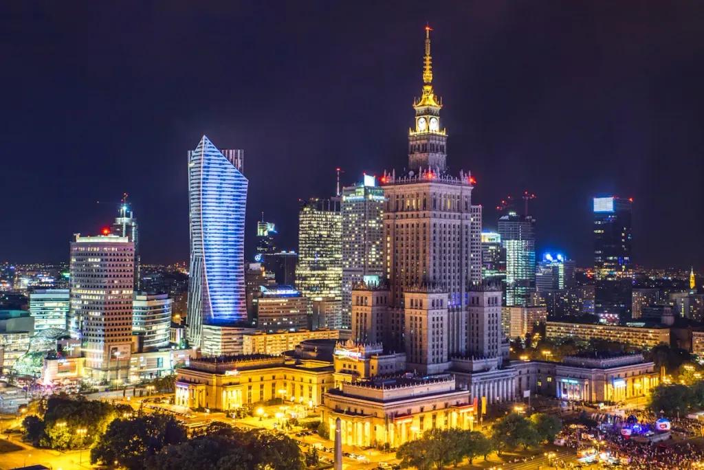 eSIM Poznan - Buy prepaid travel data for Poznan, Poland